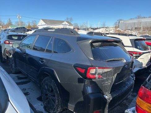 Used 2024 Subaru Outback Onyx Edition image 4