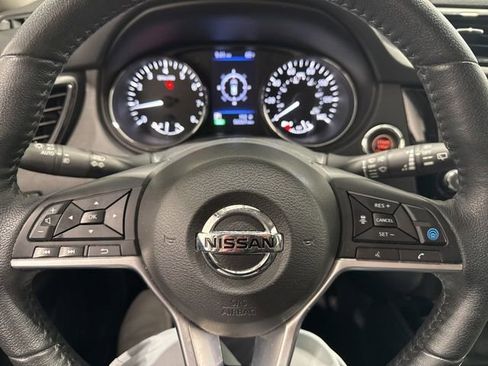 Used 2020 Nissan Rogue SL AWD/4WD image 14