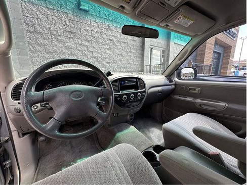 Used 2002 Toyota Tundra SR5 AWD/4WD image 2
