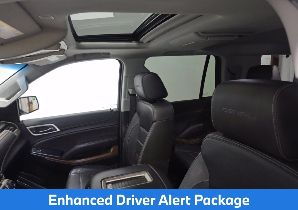 Used 2019 GMC Yukon Denali w/ Denali Ultimate Package AWD/4WD image 12