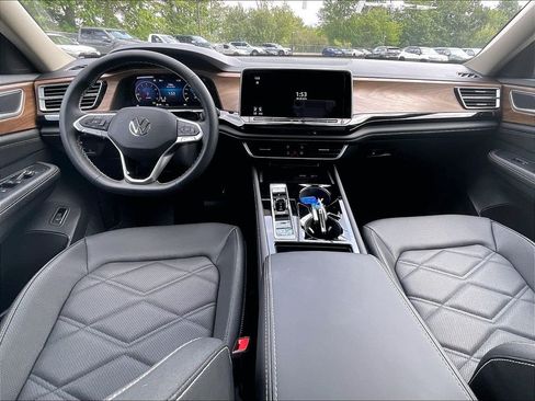 New 2026 Volkswagen Atlas SE AWD/4WD image 12