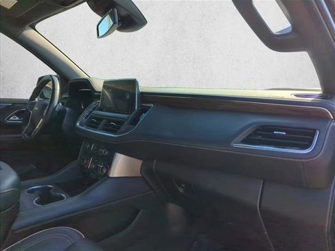 Used 2023 Chevrolet Tahoe Premier AWD/4WD image 27