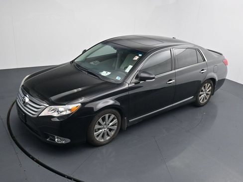 Used 2011 Toyota Avalon Limited FWD image 12