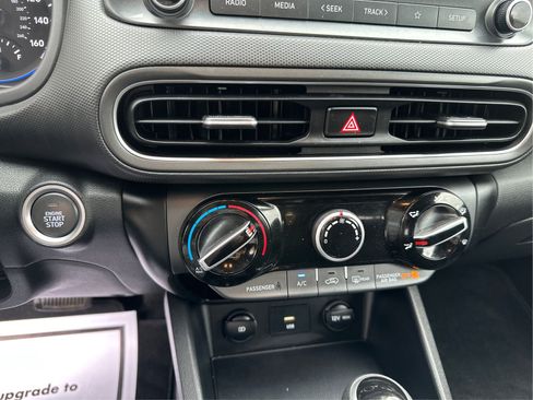 Certified 2022 Hyundai Kona SEL AWD/4WD image 27