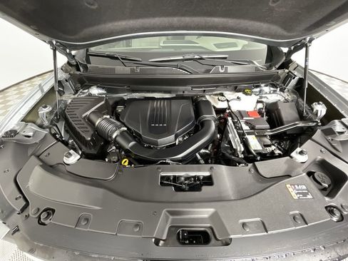 New 2025 GMC Acadia Elevation image 29