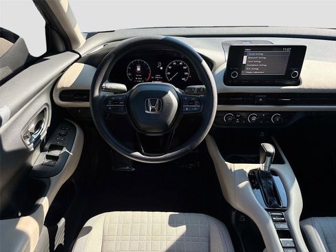 Certified 2023 Honda HR-V LX image 23