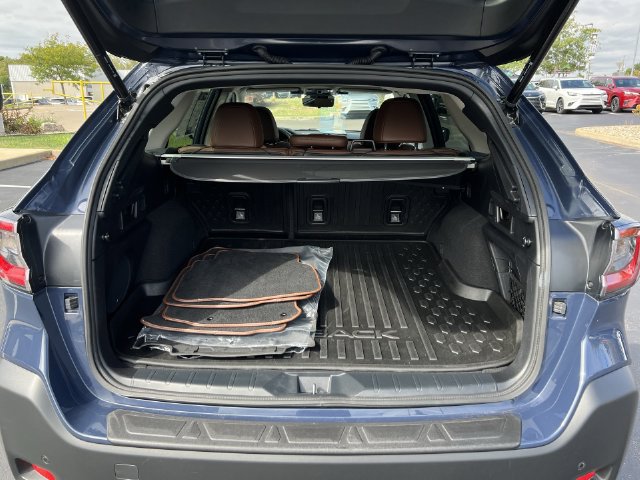 Used 2025 Subaru Outback Touring XT AWD/4WD image 21
