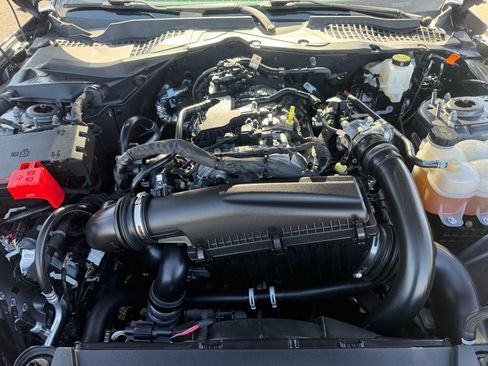 Used 2024 Ford Mustang Coupe image 30