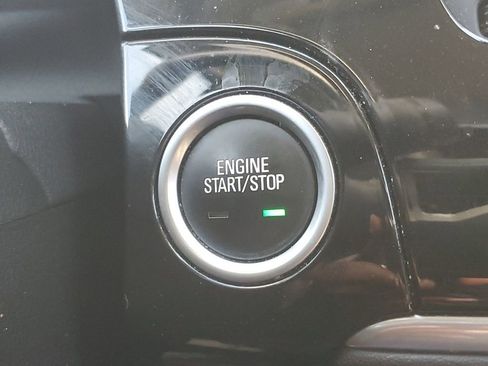 Used 2022 Buick Encore Preferred w/ Safety Package image 28