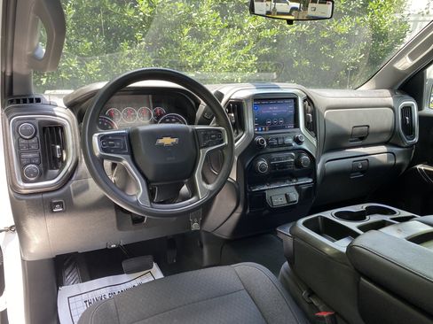 Used 2020 Chevrolet Silverado 1500 LT w/ Trailering Package AWD/4WD image 31