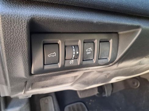 Certified 2025 Subaru Outback Premium image 16