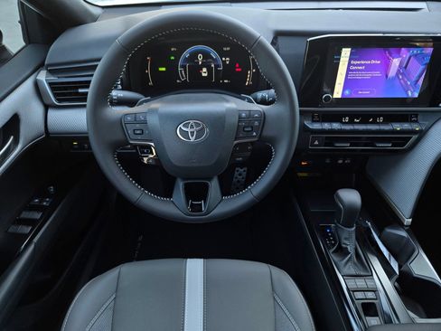 Certified 2026 Toyota Camry SE FWD image 12