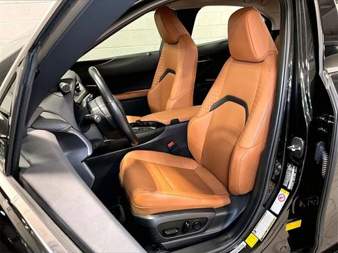 Used 2019 Lexus UX 250h image 5