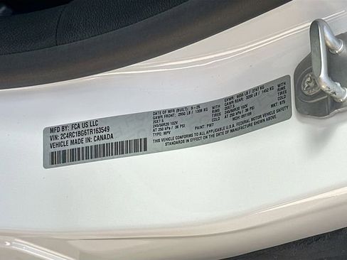 New 2026 Chrysler Pacifica Select image 35