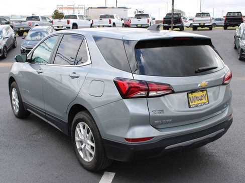 Used 2024 Chevrolet Equinox LT w/ Driver Convenience Package AWD/4WD image 6