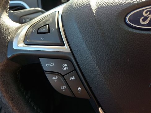 Certified 2022 Ford Edge Titanium w/ Equipment Group 301A image 21