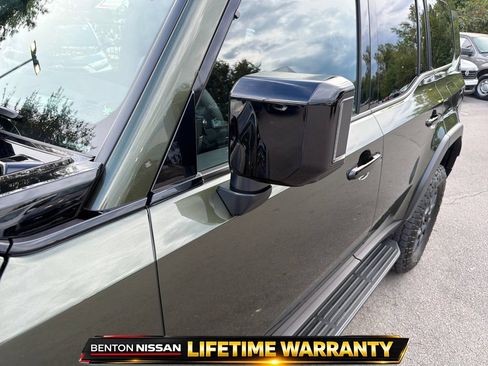 Used 2026 Lexus GX 550 AWD/4WD image 16