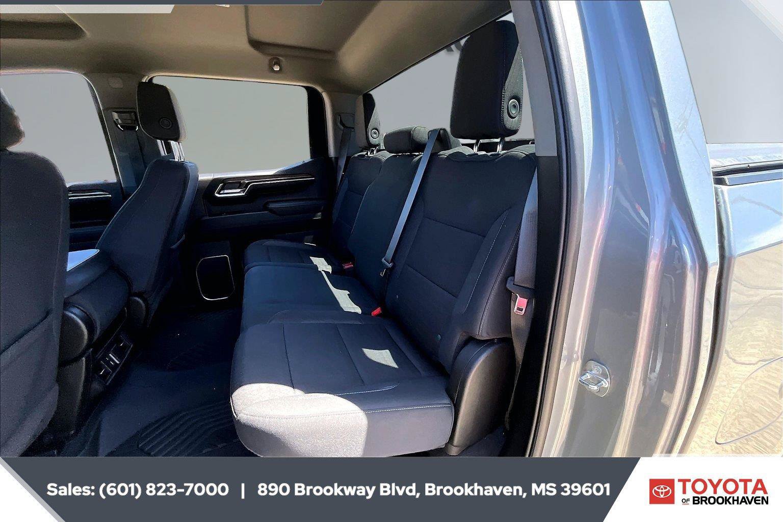Used 2024 Chevrolet Silverado 1500 LT Trail Boss w/ Protection Package AWD/4WD image 19