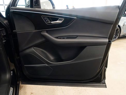 Used 2023 Audi Q7 3.0T Prestige w/ Prestige Package image 26