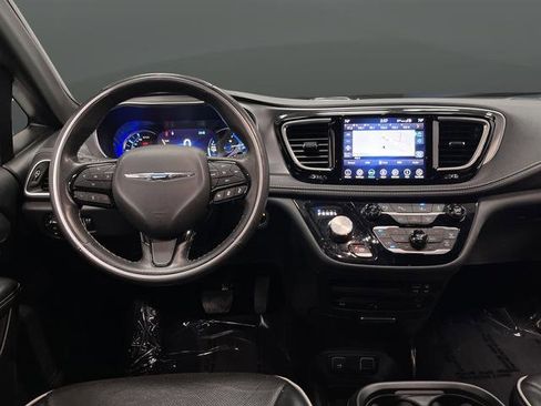 Used 2020 Chrysler Pacifica Limited w/ Advanced Safetytec Group image 5