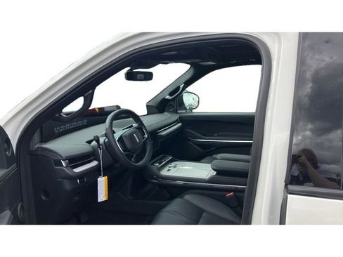 New 2026 Lincoln Navigator L Reserve image 8