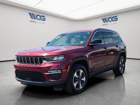 Used 2024 Jeep Grand Cherokee Limited 4xe AWD/4WD image 5