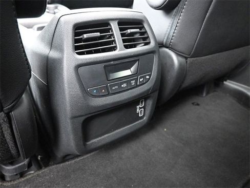 Used 2022 Honda Pilot Special Edition image 36