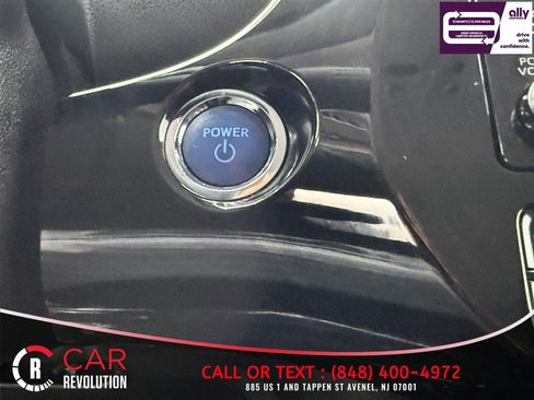 Used 2020 Toyota Prius Prime LE FWD image 14