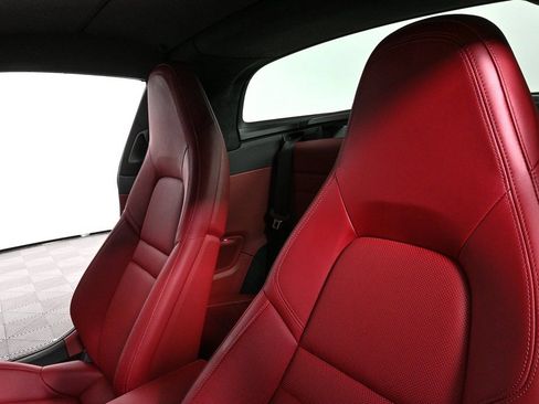 Certified 2024 Porsche 911 Targa 4S image 5