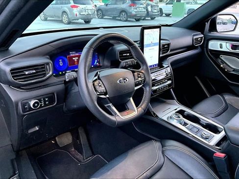 Used 2023 Ford Explorer ST w/ Equipment Group 401A image 13