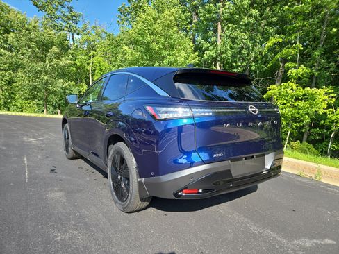 New 2025 Nissan Murano SV image 6