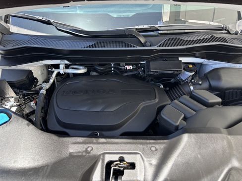 Used 2024 Honda Passport EX-L image 10