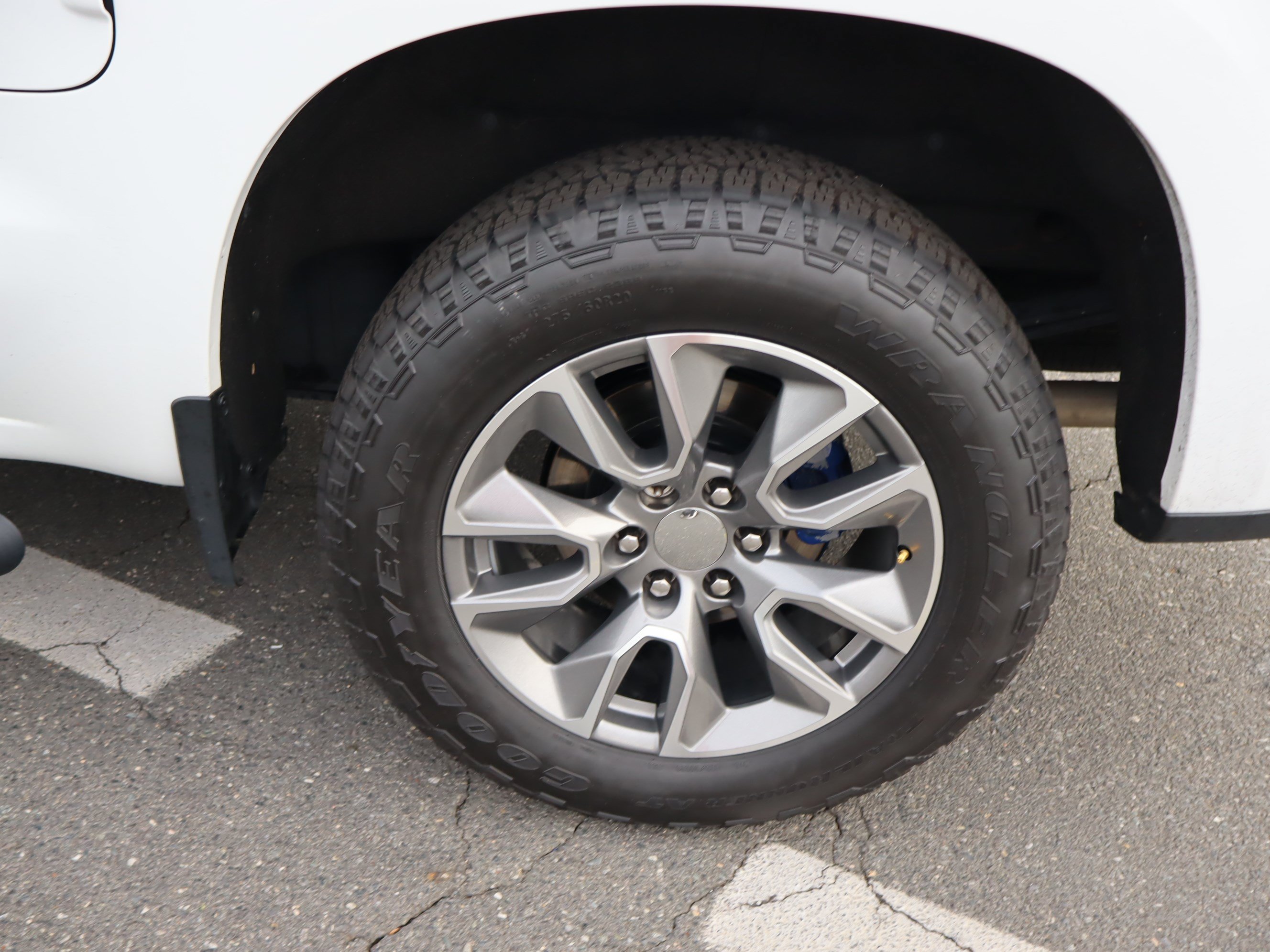 Used 2022 Chevrolet Silverado 1500 RST w/ Safety Package AWD/4WD image 38