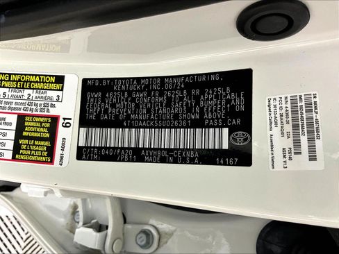 Used 2025 Toyota Camry LE FWD image 19