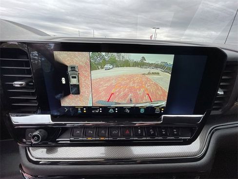 Used 2023 Chevrolet Silverado 1500 ZR2 w/ Technology Package image 23