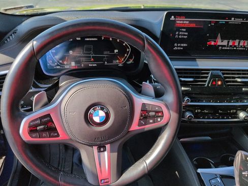 Used 2023 BMW M550i xDrive w/ Shadowloine Package AWD/4WD image 9
