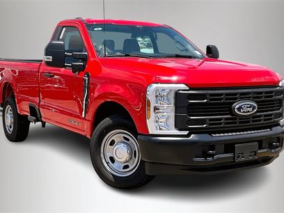 New 2025 Ford F350 XL w/ 360-Degree Camera Package