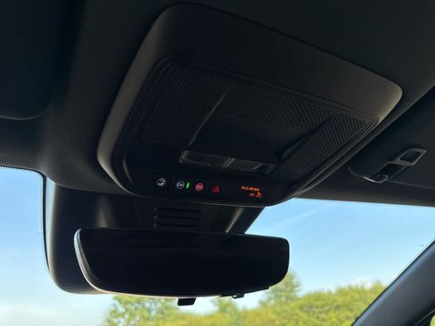 New 2025 Chevrolet Equinox EV RS w/ Active Safety Package 3 image 26