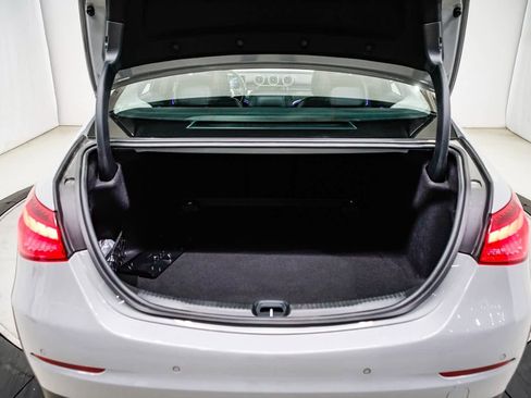 Used 2025 Mercedes-Benz C 300 4MATIC Sedan image 27