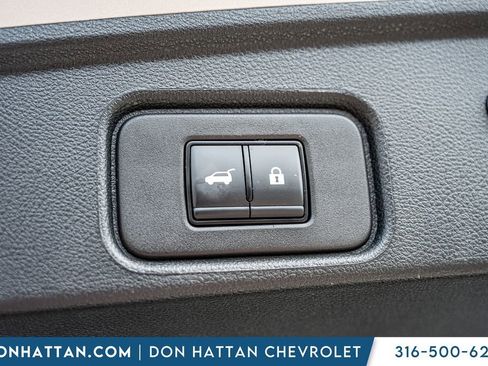 Used 2025 Nissan Pathfinder SL FWD image 34