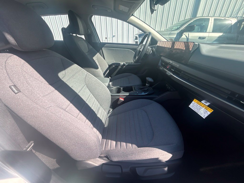 Certified 2025 Kia K4 EX FWD image 24