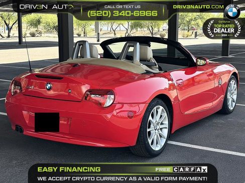 Used 2006 BMW Z4 3.0i RWD image 12