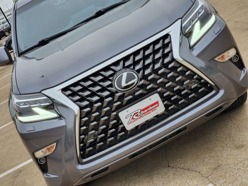 Used 2023 Lexus GX 460 Premium image 14