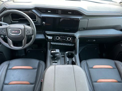 Certified 2025 GMC Sierra 1500 AT4 image 14