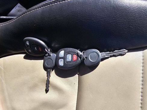 Used 2008 Saturn Sky Red Line image 9