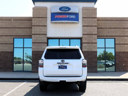 Used 2022 Toyota 4Runner SR5 w/ Wilderness Package (TMS) AWD/4WD image 7