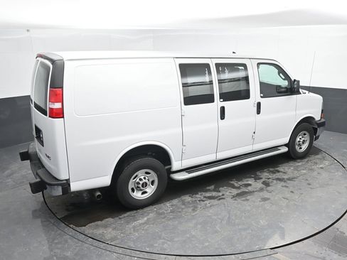 Used 2024 GMC Savana 2500 w/ Driver Convenience Package image 30