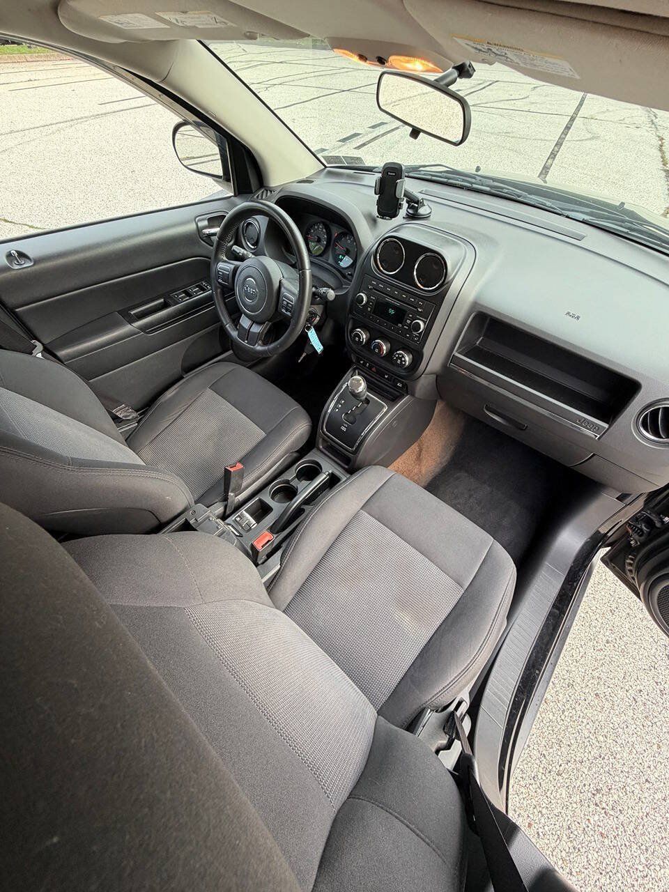 Used 2013 Jeep Compass Latitude AWD/4WD image 42
