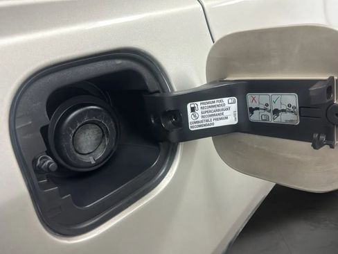 Used 2015 Cadillac CTS Sedan w/ Seating Package RWD image 28