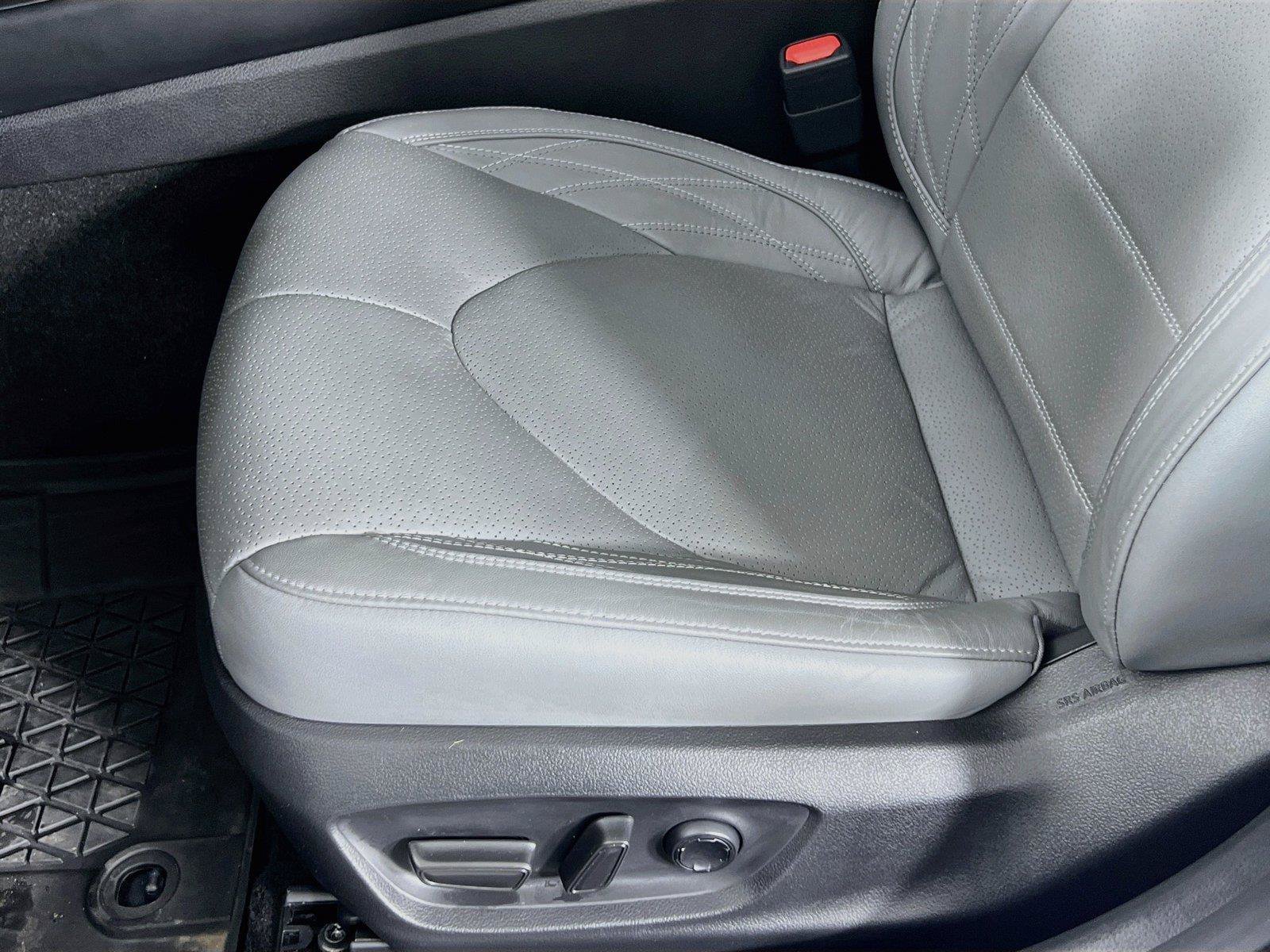 Used 2021 Toyota Avalon Limited w/ Advanced Safety Package FWD image 20